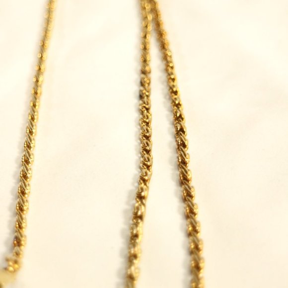 TJW by Mervyn's Genuine Leather Vintage Gold Chain Purse - Picture 9 of 13